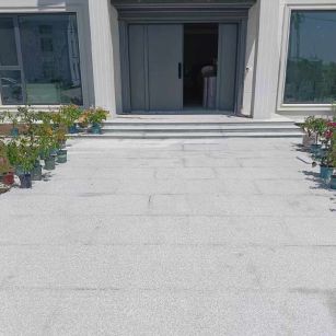 三亚 芝麻白花岗岩地铺石地面铺装