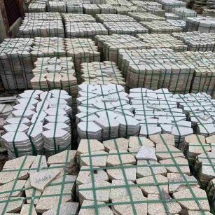 三亚 黄金麻白麻花岗岩荔枝面地铺石(冰裂纹)