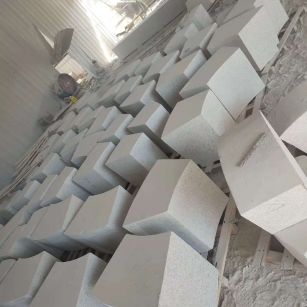 三亚 白麻花岗岩异形坐凳