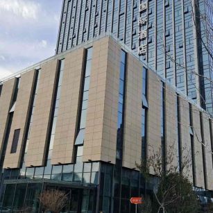 三亚 黄金麻花岗岩外墙干挂