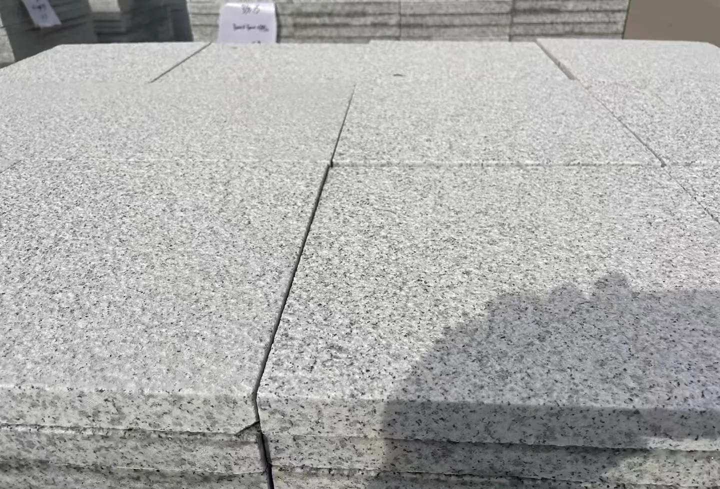 三亚 白麻花岗岩石材推荐 荔枝面地铺石