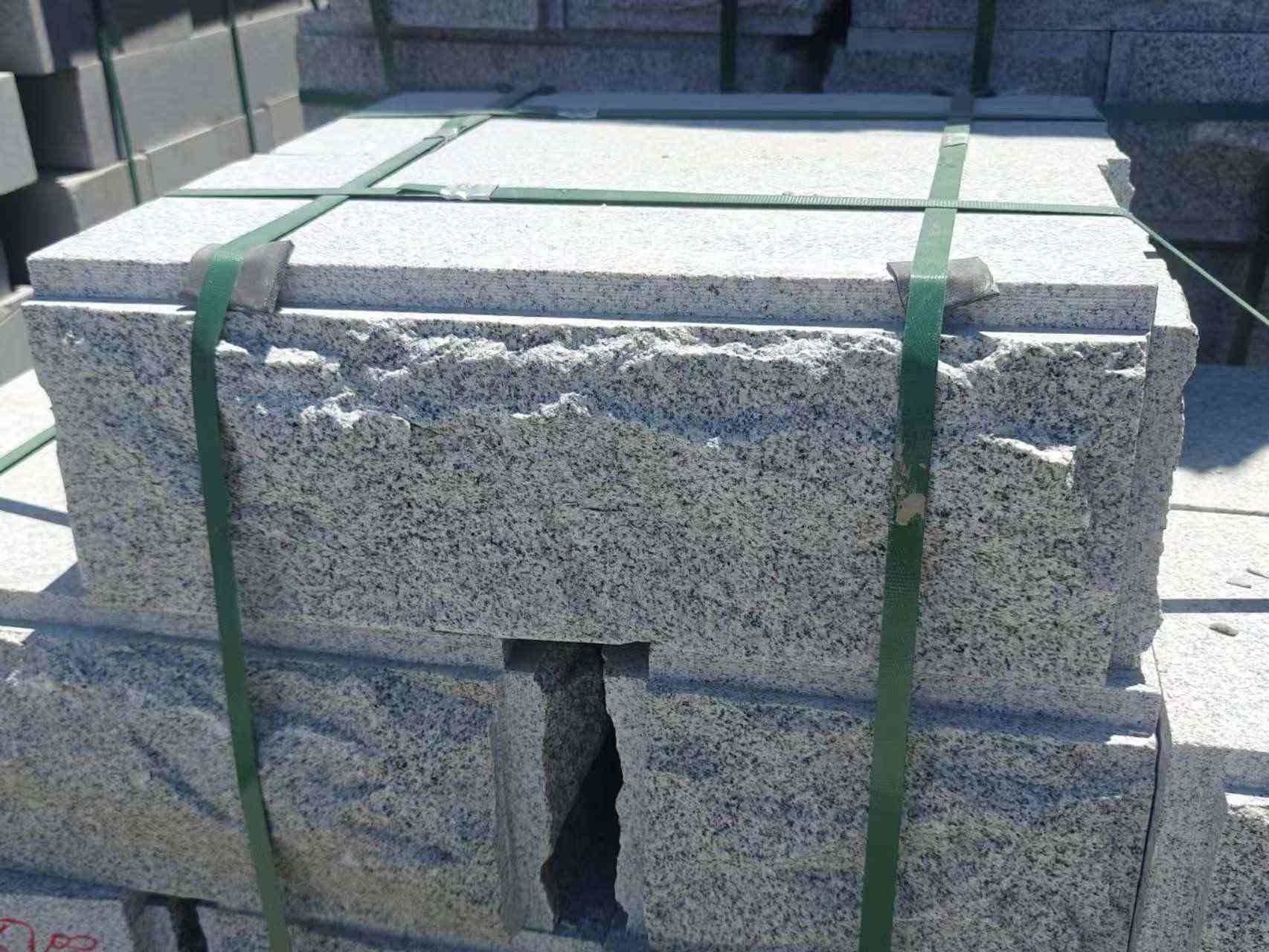 三亚 芝麻白花岗岩自然面成品