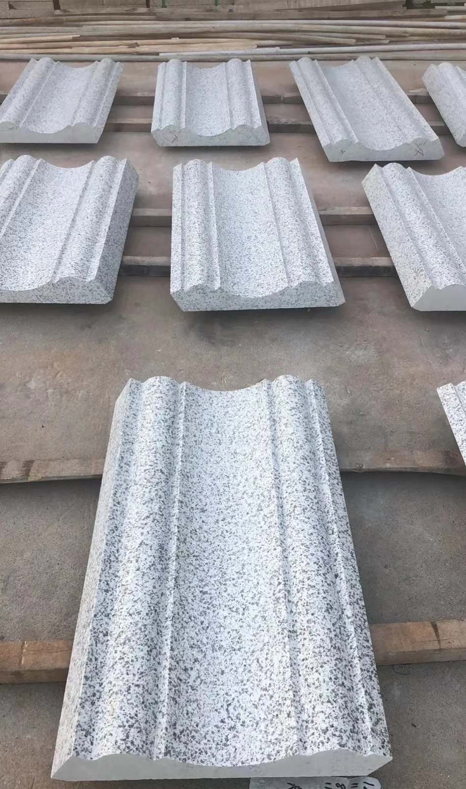 三亚 白麻花岗岩光面别墅线条