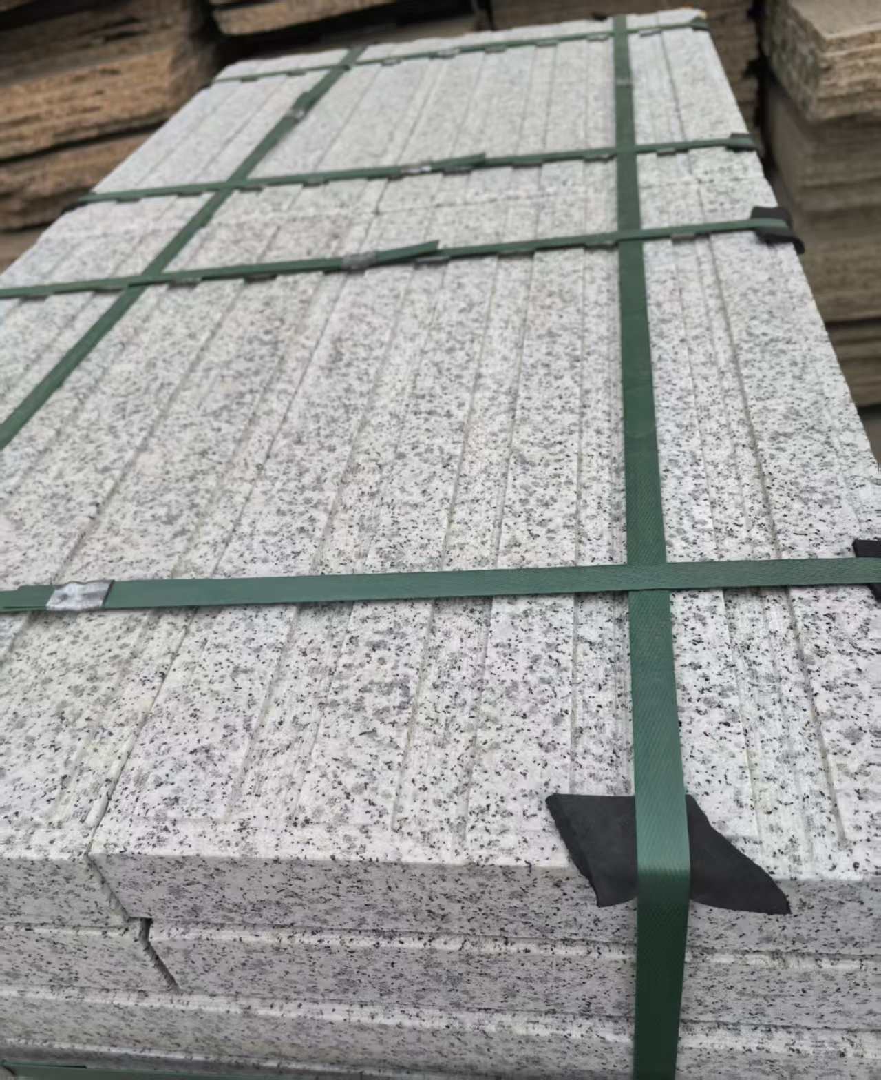 三亚 白麻花岗岩直行盲道石，盲条，地铺石