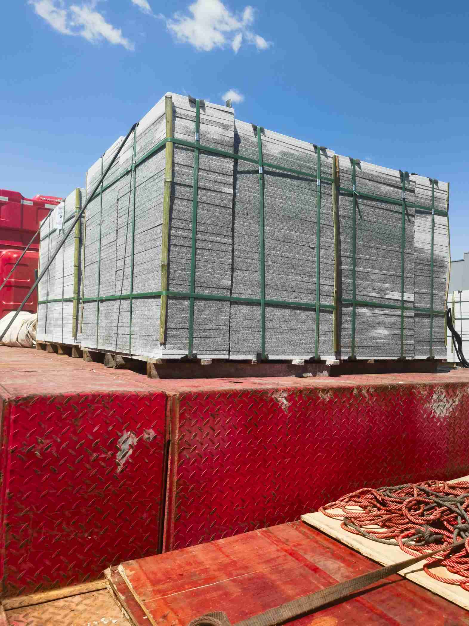 三亚 芝麻白火烧规格板地铺石300*600/600*600