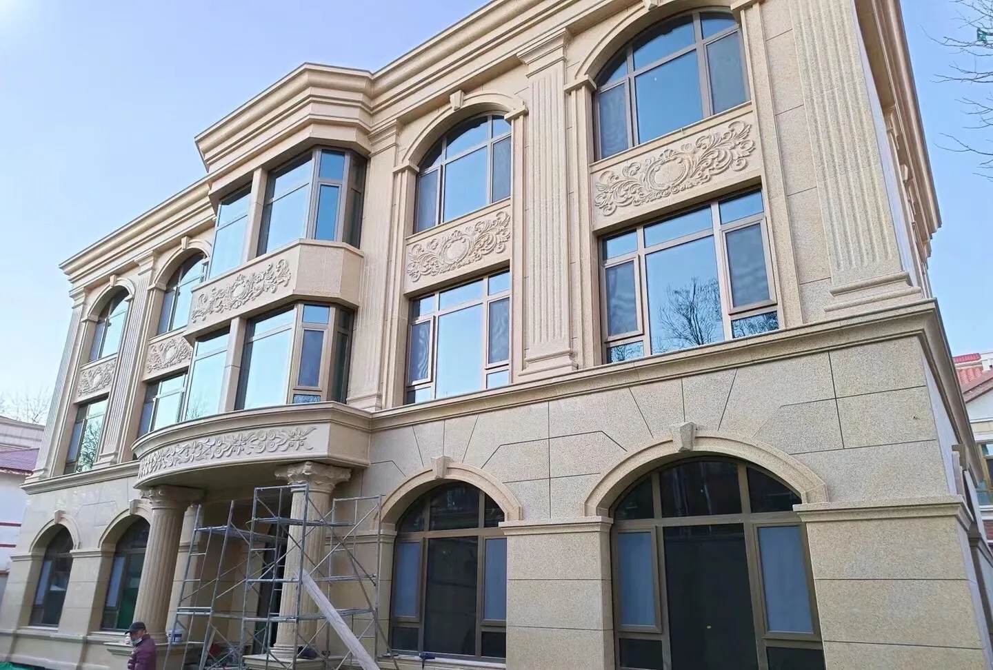 三亚 黄金麻花岗岩别墅外墙干挂