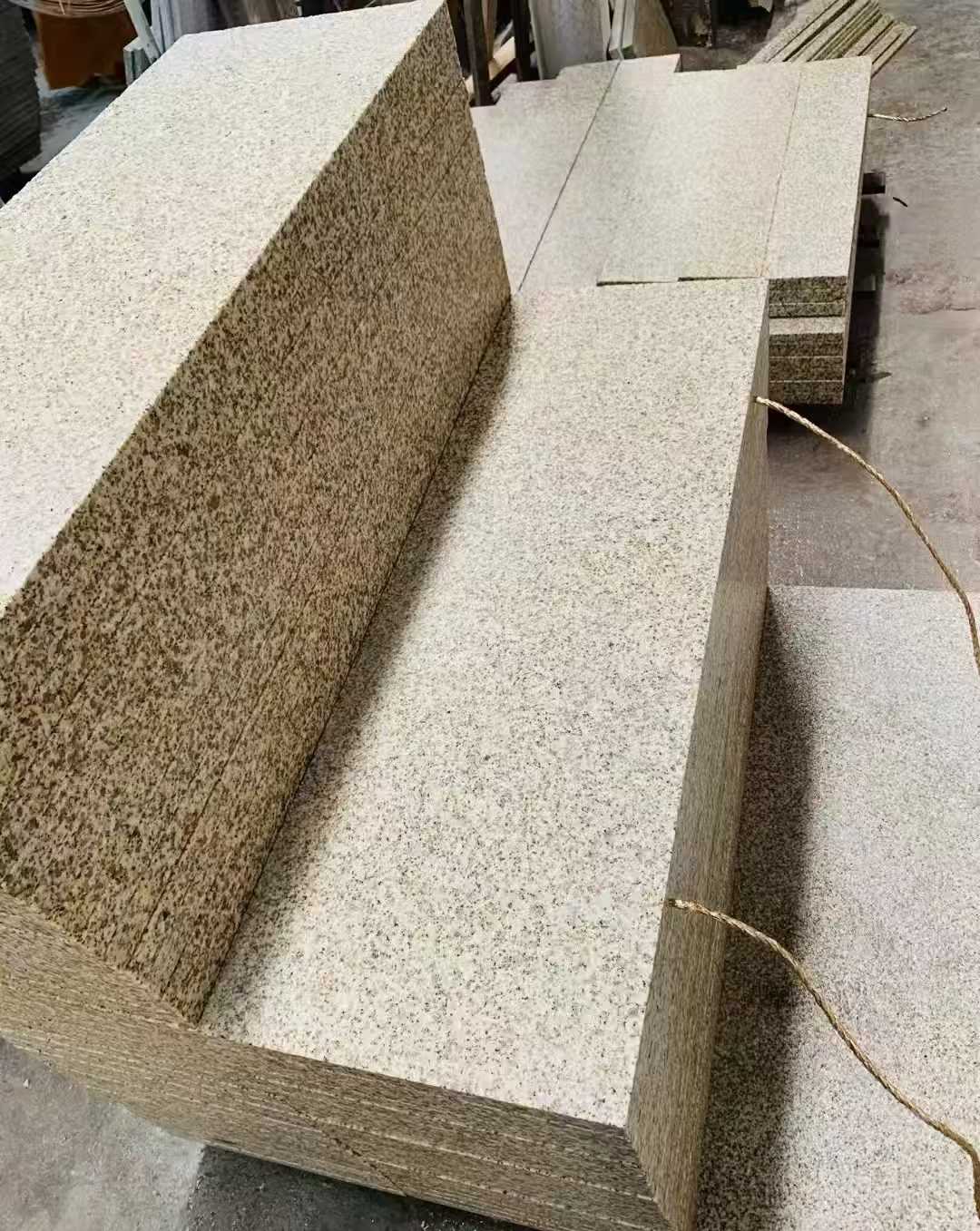 三亚 黄金麻荔枝面外墙干挂成品