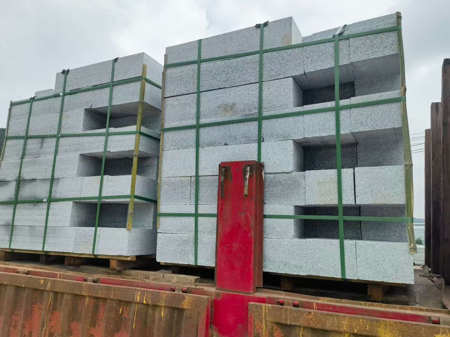 三亚 芝麻白花岗岩路沿石，平石，路侧石，马路牙子，路缘石，立缘石，平缘石等