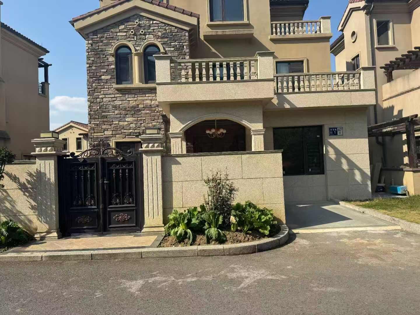 三亚黄金麻别墅案例展示