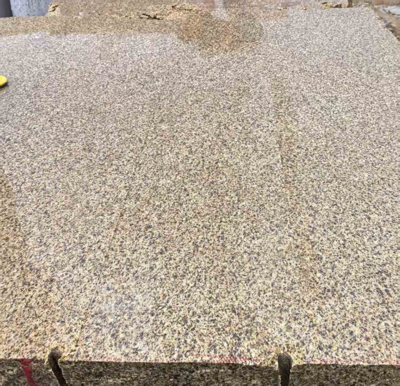 三亚 黄金麻花岗岩石材方料