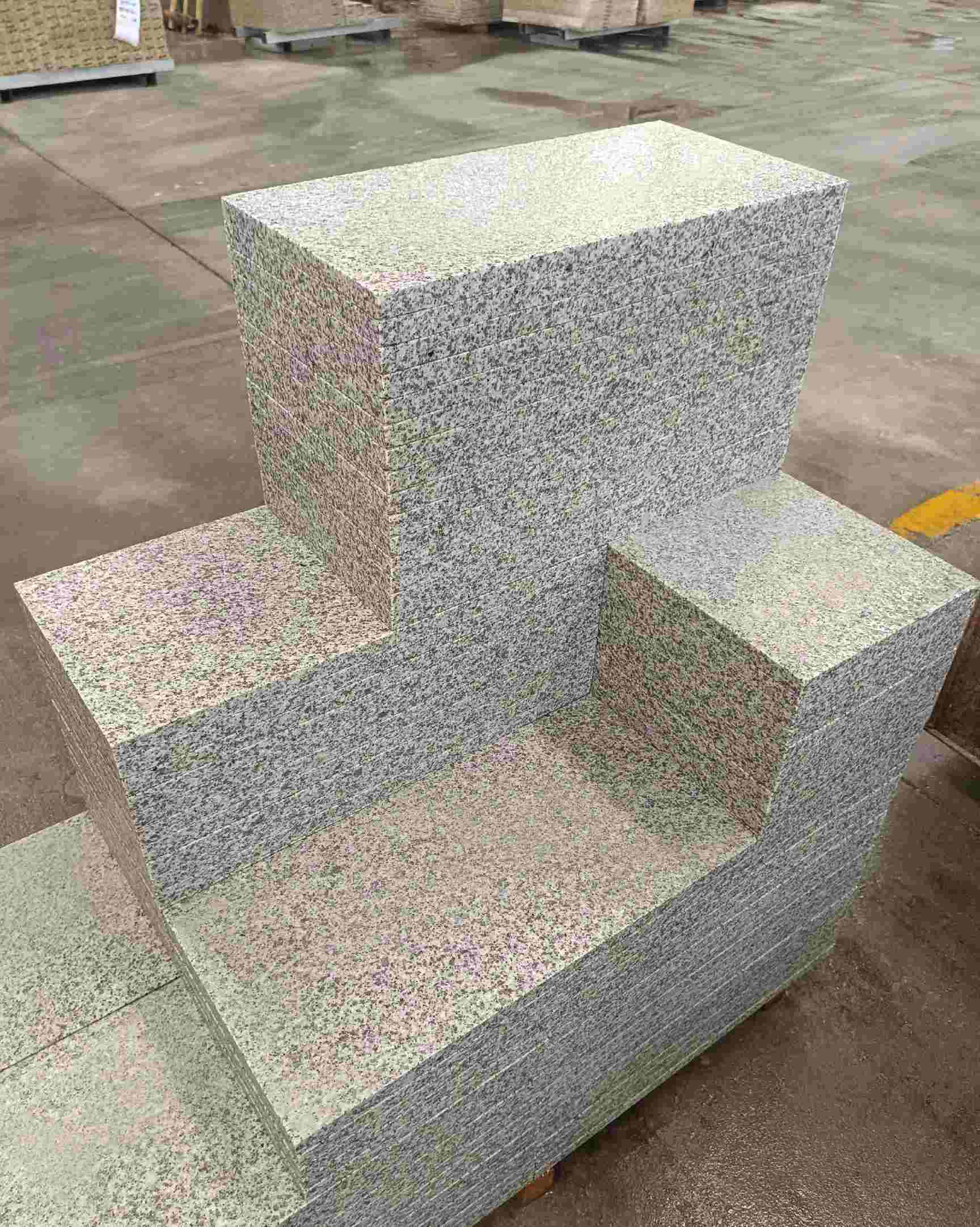 三亚 白麻花岗岩荔枝面地铺石